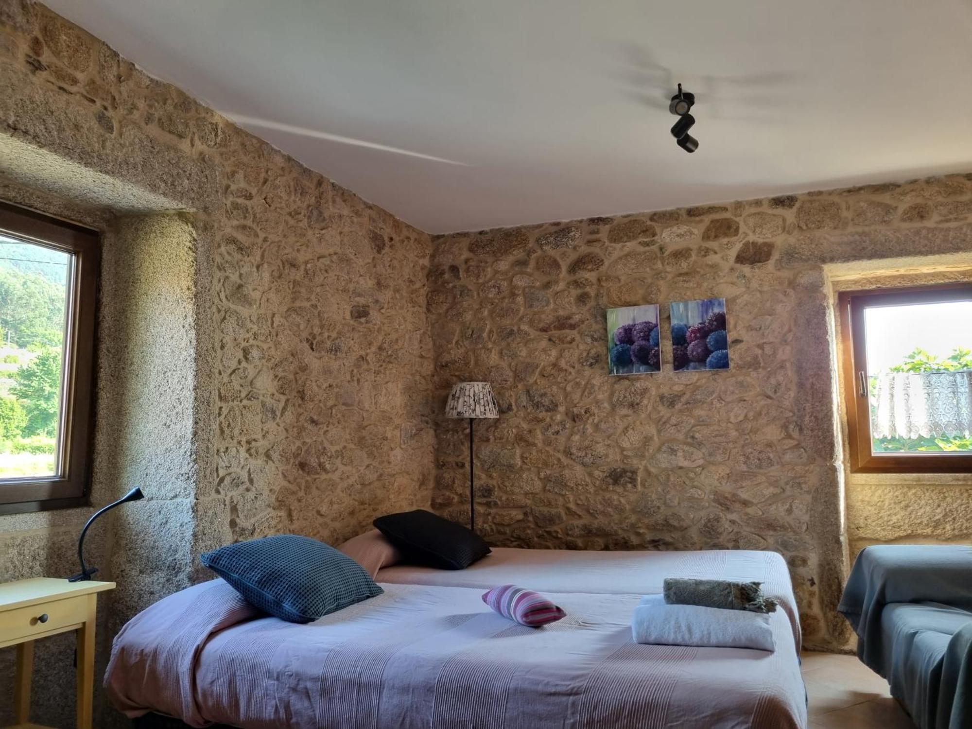 Alojamiento Casa Carlota Villadesuso Quarto foto